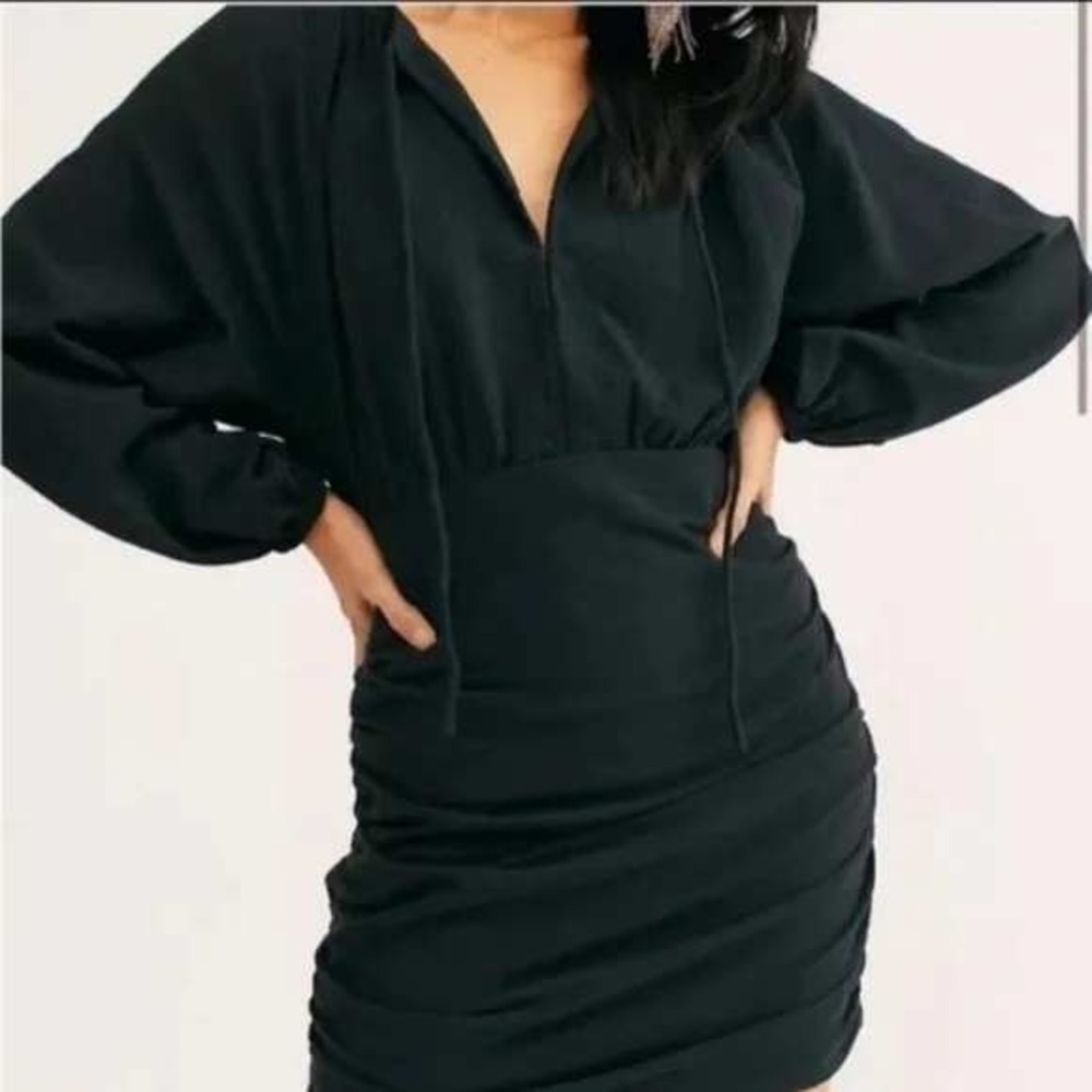 FREE PEOPLE ENDLESS SUMMER Sz Small THE ONLY ONE BLACK TIE BACK MINI DRESS NWT - Picture 3 of 8